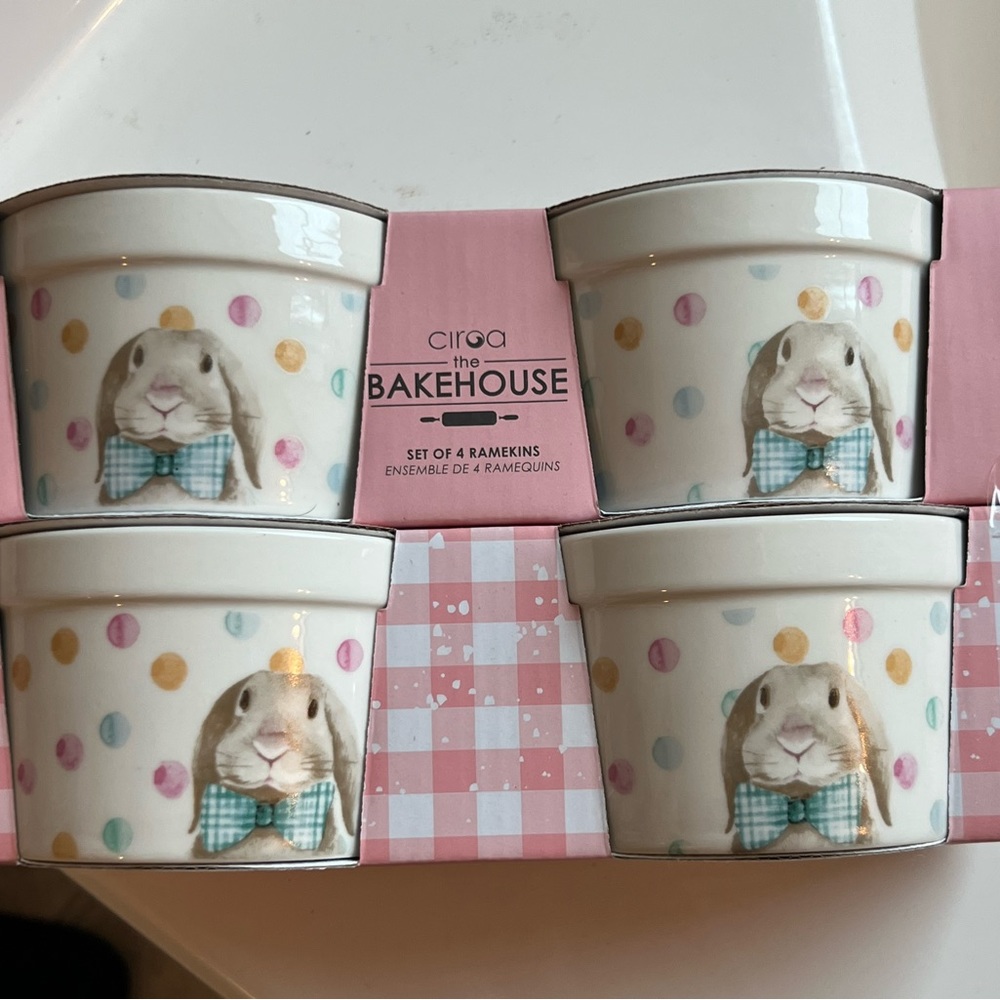 Ciroa The bakehouse set of 4 ramekins - with bunnies